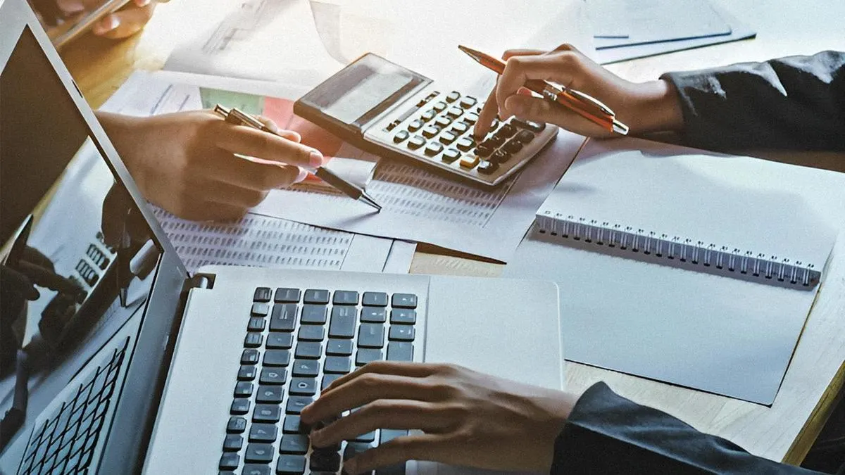 Garage Accounting Software Banner